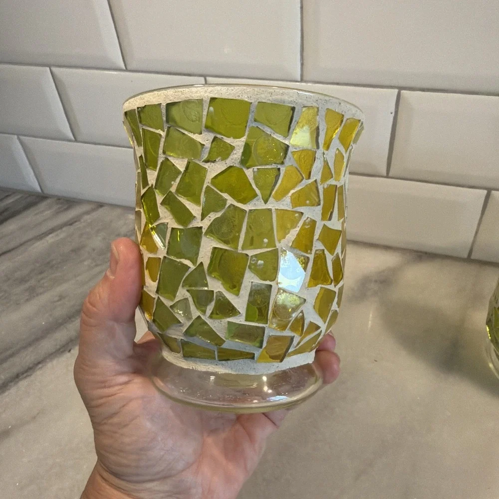 Set‎ Of 2 Vintage Hurricane Mosaic Green/yellow Glass Candle Holders ES003